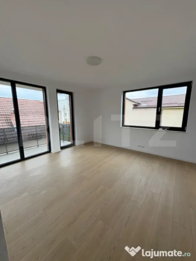 Casa individuala, 6 camere, 220 mp, zona Iulius Mall