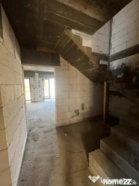 Casa-Duplex modern P+1, 233 mp, zona Nitella - Craiova (Dolj)