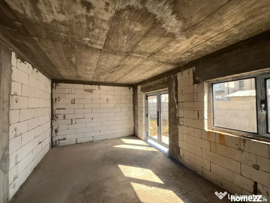 Casa-Duplex modern P+1, 233 mp, zona Nitella - Craiova (Dolj)
