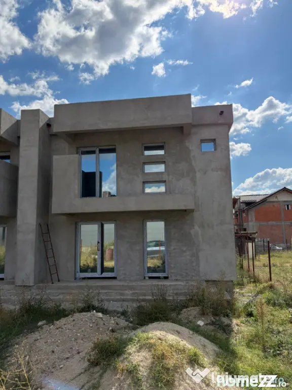 Casa-Duplex modern P+1, 233 mp, zona Nitella - Craiova (Dolj)