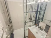 Studio decomandat 39 mp, etaj 3, mobilat complet — Unirii 