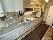 Apartament 3 camere, etaj 1, complet mobilat și utilat ?... 