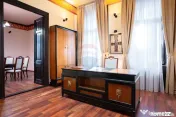 Apartament unic de 3 camere, 130 mp, clădire istorică, ...