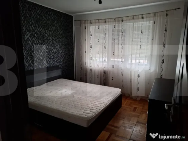 Apartament cu 3 camere, 79 mp, zona Garii