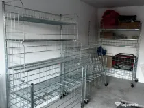 Rafturi metalice pentru aprozar – stare excelentă!