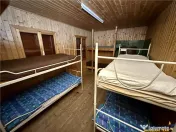 Casa Cabana 2.000 mp teren in miracolul naturii autentice,B 