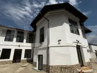 Spatiu birouri, 218mp, curte, central 