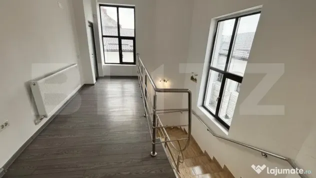 Spatiu birouri, 218 mp, curte, zona Central
