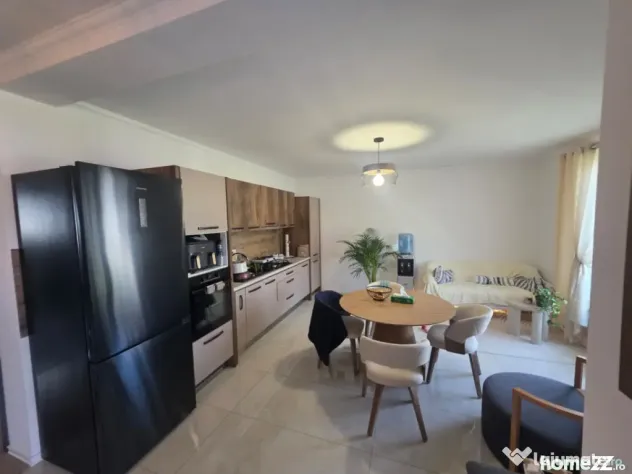 Casa complet mobilata, parter, 126 mp, 400 mp curte, zona Me - Craiova (Dolj)