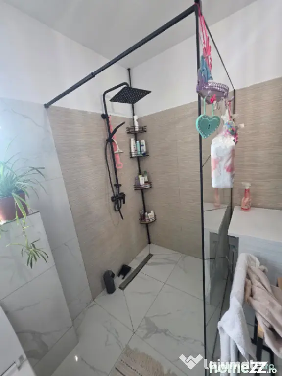 Casa complet mobilata, parter, 126 mp, 400 mp curte, zona Me - Craiova (Dolj)