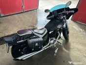 Motocicleta Suzuki Marauder 