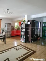 Apartament 3 dormitoare + Living, Terasa si Garaj, zona Brad