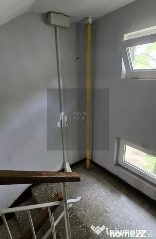 Apartament 3 camere Bd Ctin Brancoveanu /parcare