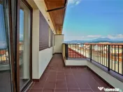 Apartament 3 camere, open space - zona Cristian 