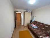 Apartament cu 3 camere de , zona Quattro. 