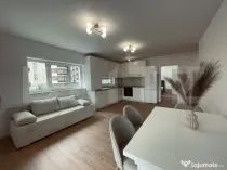 Apartament 3 camere, 68 mp, parcare, zona Porii