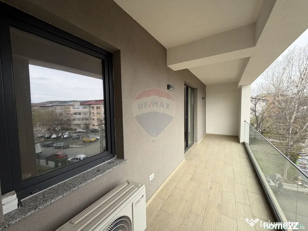 Apartament 3 camere bloc nou zona Finante