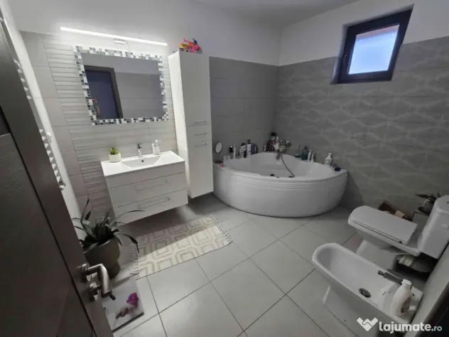 Vila superba individuala 120 mp, 124 mp teren, Chiajna
