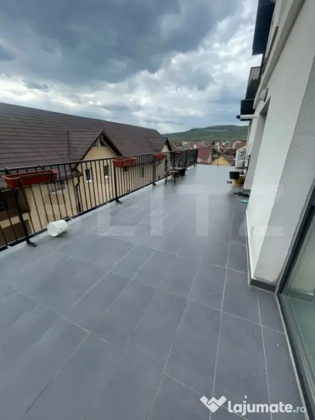 Apartament 3 camere + terasă 35 mp | 114 mp total | Zonă M