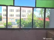 Garsonieră de închiriat, cu centrală termică, zona Vo... 