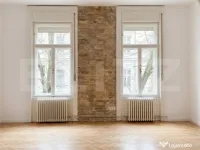 Apartament cu 3 Camere – 100 mp – Pretabil Birou sau Loc 