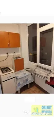 Km 5, de vanzare 2 camere, decomandat, gaze, mobilat 