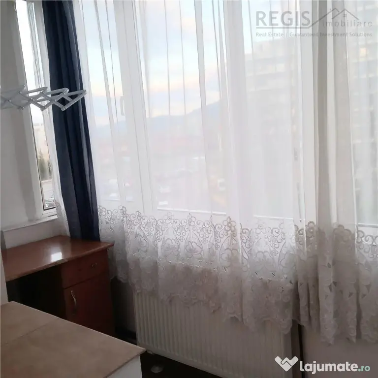 Apartament 3 camere decomandat, 2 bai, zona excelenta