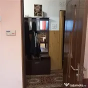 Apartament 3 camere decomandat, 2 bai, zona excelenta 