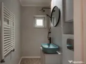 Ap 3 camere, etaj 1, de lux, zona Sud 