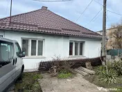 Casa 3 camera, 80mp + 265mp teren 