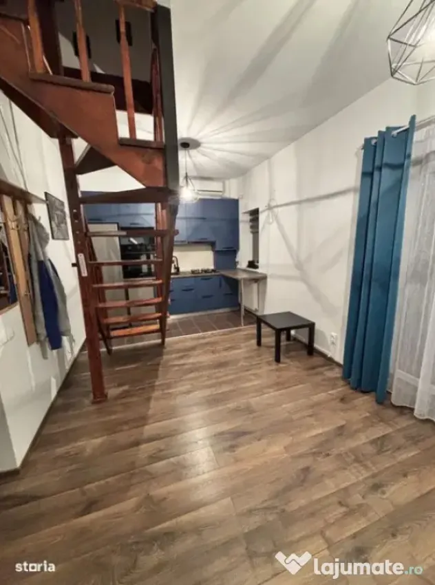 Apartament 3 camere + mansarda - zona Garii