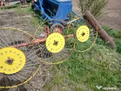 Vand grebla cu 4 sori pentru tractor 