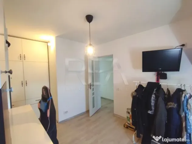 3 camere tip duplex cu masardă și pod în Dristor|Central?