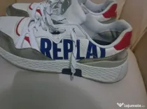 adidasi Replay nr 44