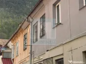 De vanzare garsoniera, in inima orasului Brasov 