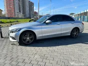 Vând Mercedes C200 