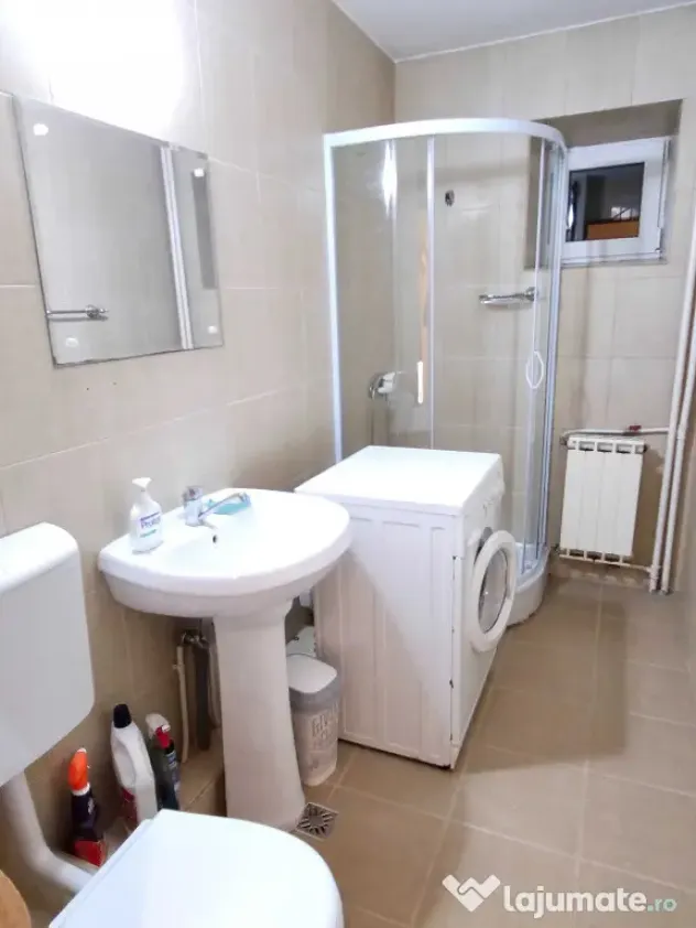 Vitan mall etaj 6 din 8 decomandat