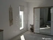 //2 CAMERE WHITE TOWER// 