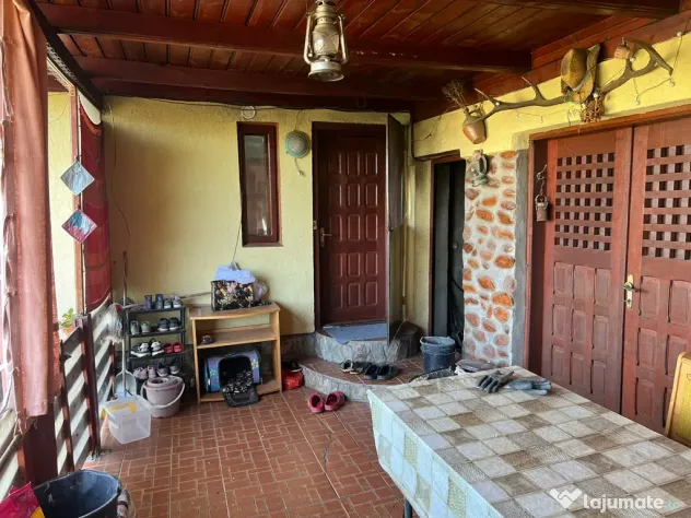 Casă la munte cu teren 9.000 mp Cârligei Bumbești Pițic Gorj
