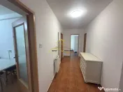 Apartament 3 camere de inchiriat parcul catedralei Bacau 