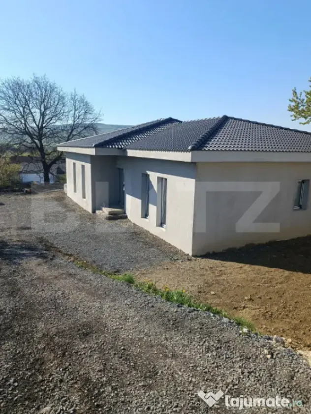 Casă parter | Livezile | Priveliște spre oraș | 125 mp ut