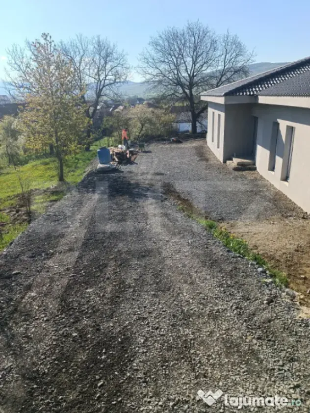Casă parter | Livezile | Priveliște spre oraș | 125 mp ut