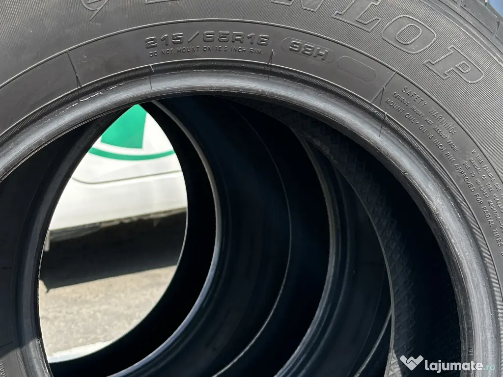 Set Anvelope Vara Dunlop Sport Fastresponse 215/65 R16 DOT2021