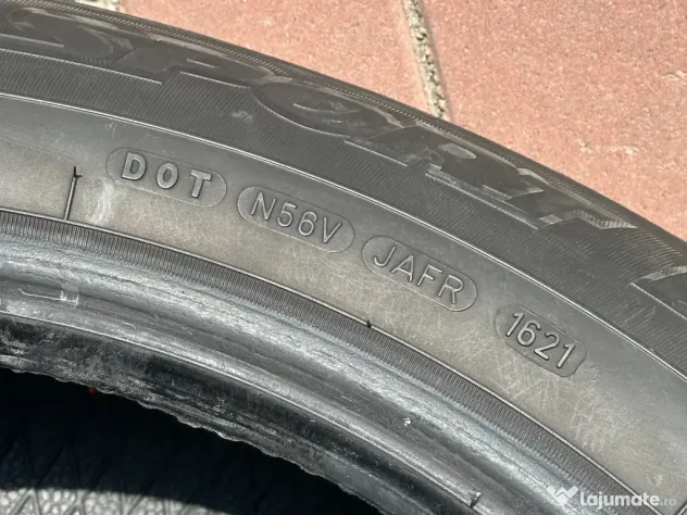 Set Anvelope Vara Dunlop Sport Fastresponse 215/65 R16 DOT2021