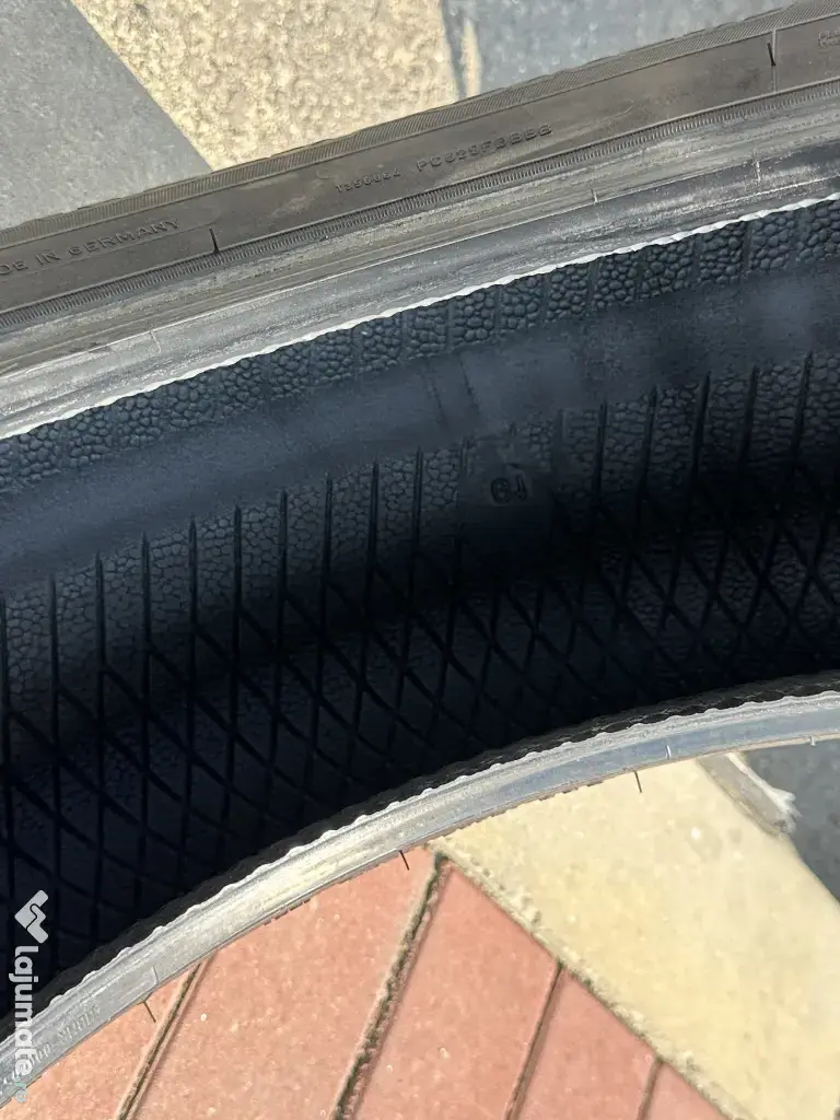 Set Anvelope Vara Dunlop Sport Fastresponse 215/65 R16 DOT2021