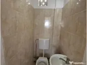 Apartament 3 camere- zona centrala. 