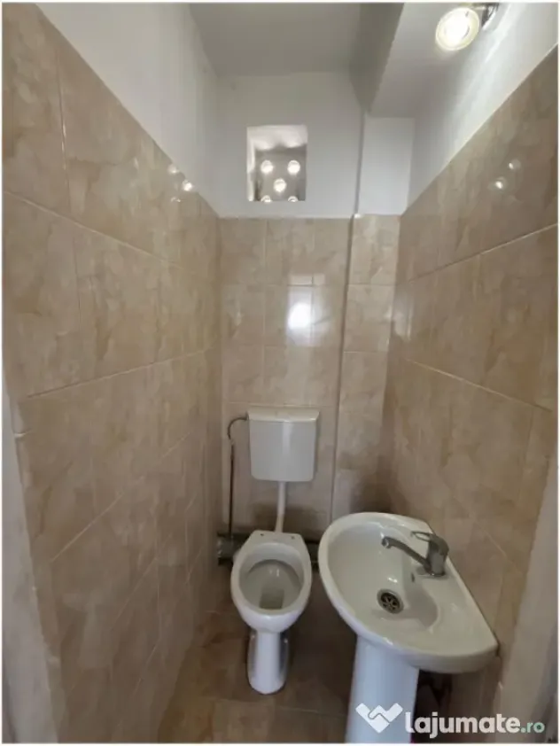 Apartament 4 camere, 71 mp, zona Centrala