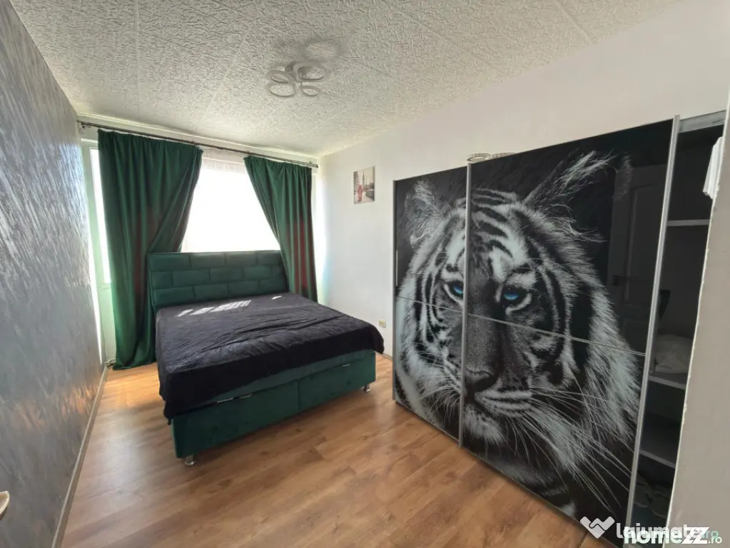 Apartament 4 camere, 71 mp, zona Centrala - Ploiesti (Prahova)