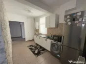 Apartament 3 camere- zona centrala. 