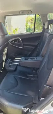 Toyota RAV4 4x4 2.2 Diesel Automată 2010 Înmatriculată RO 